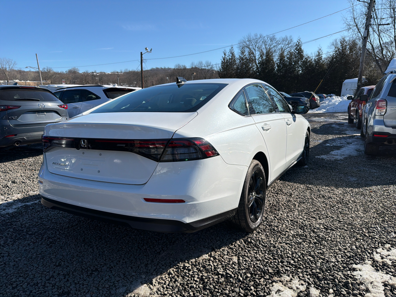 Honda Accord Sedan SE CVT 2025