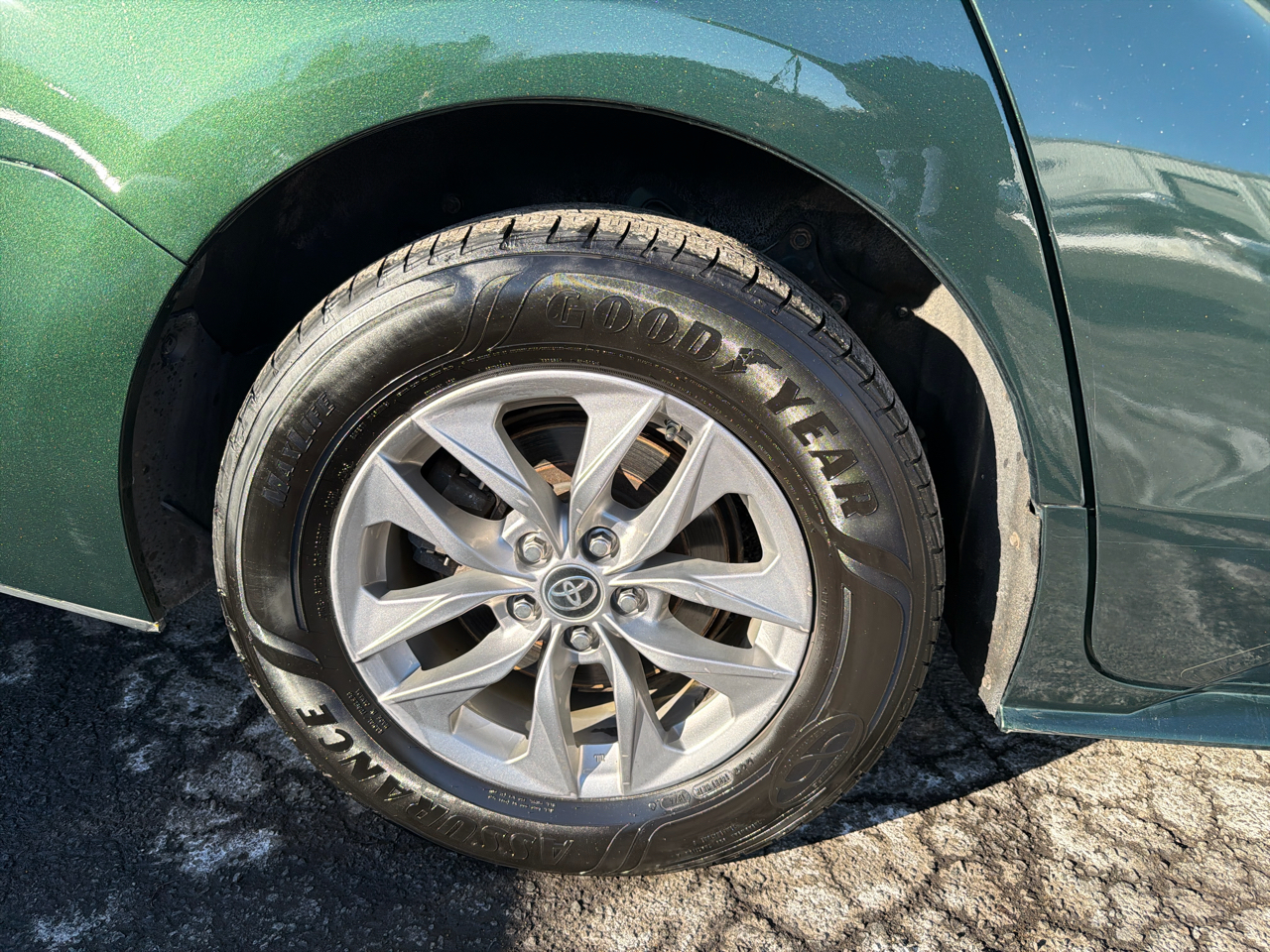 Toyota Sienna LE AWD 8-Passenger (Natl) 2022