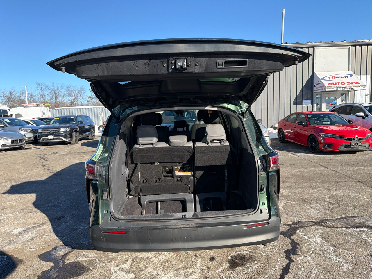 Toyota Sienna LE AWD 8-Passenger (Natl) 2022