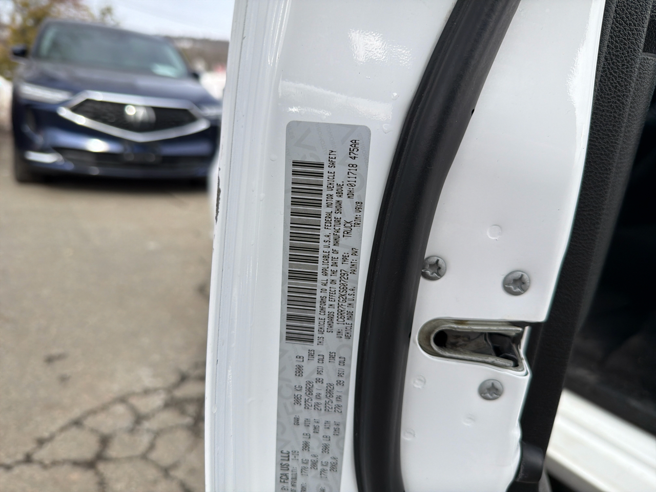 RAM 1500 Classic Express 4x4 Quad Cab 6'4" Box 2019