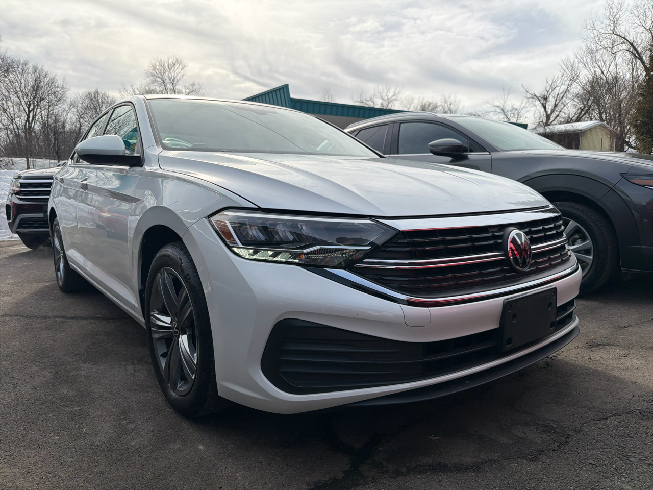 Volkswagen Jetta SE Auto 2022