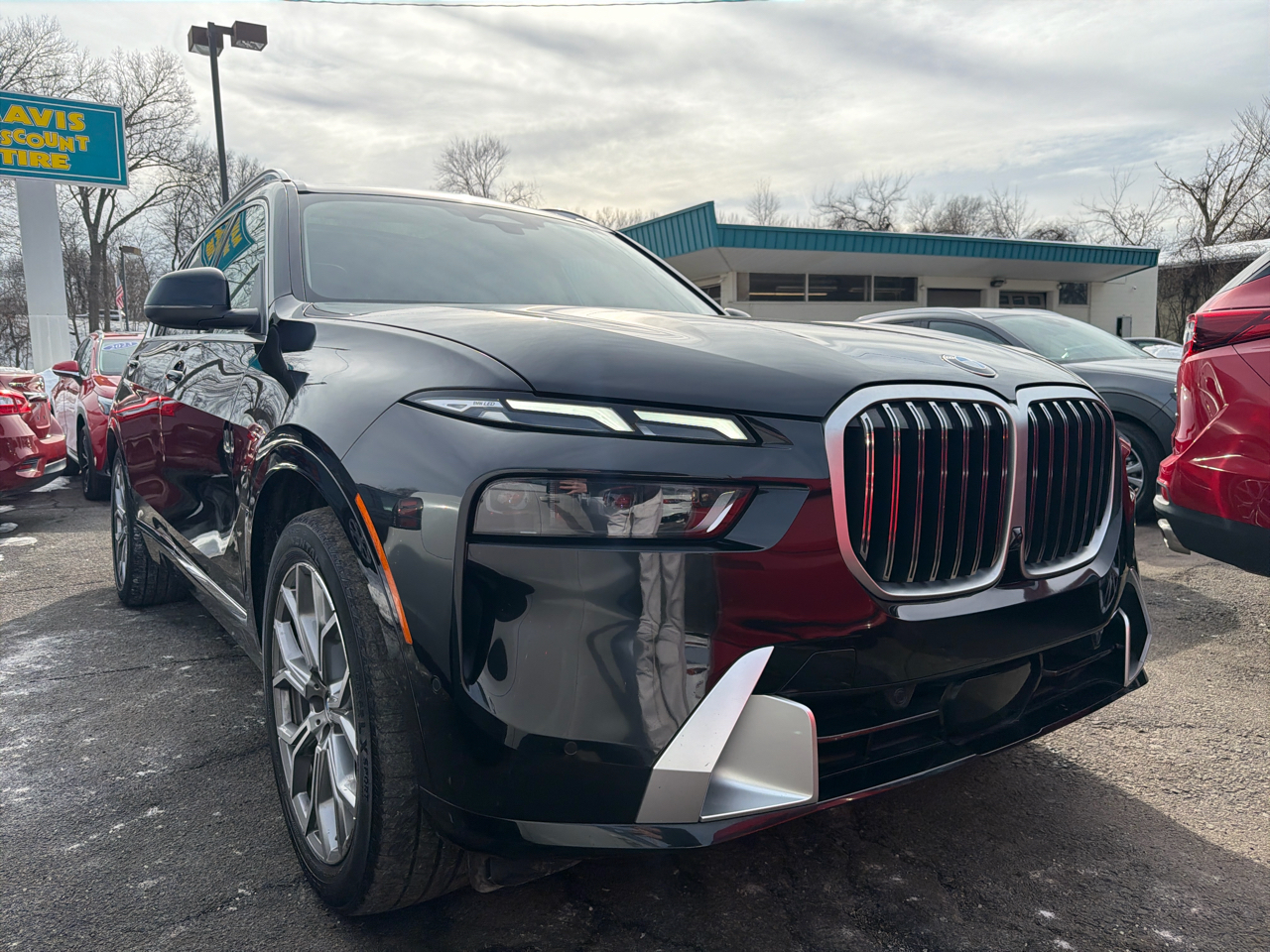 BMW X7 xDrive40i Sports Activity Vehicle 2024