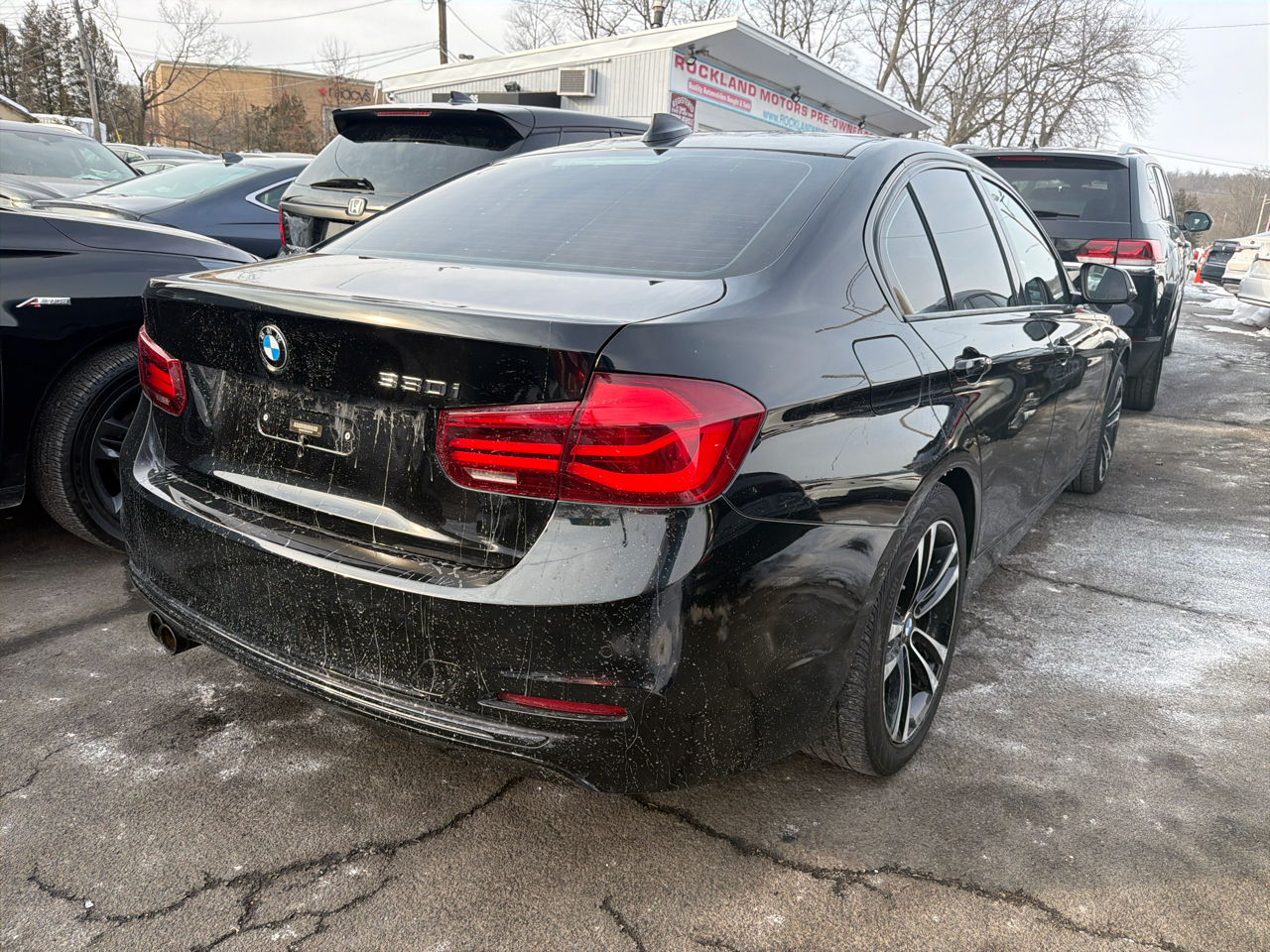 BMW 3 Series 330i Sedan 2018