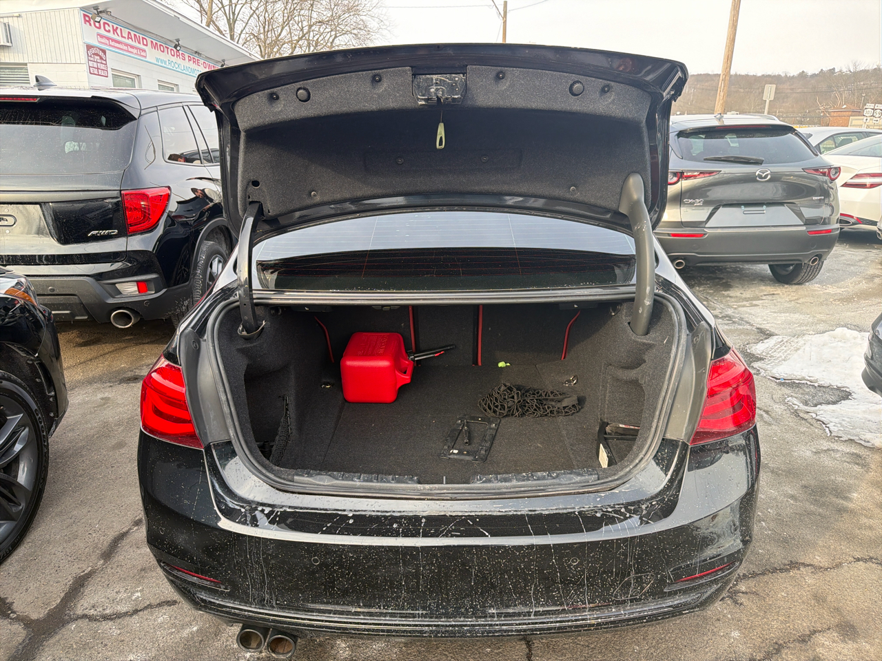 BMW 3 Series 330i Sedan 2018