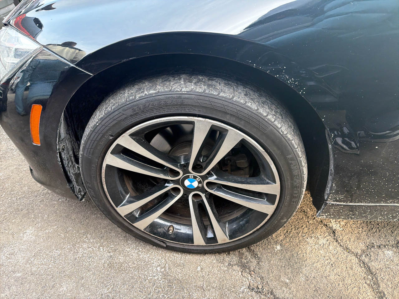 BMW 3 Series 330i Sedan 2018