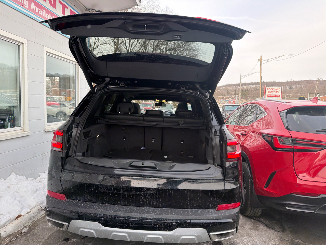 BMW X5 xDrive40i Sports Activity Vehicle 2023