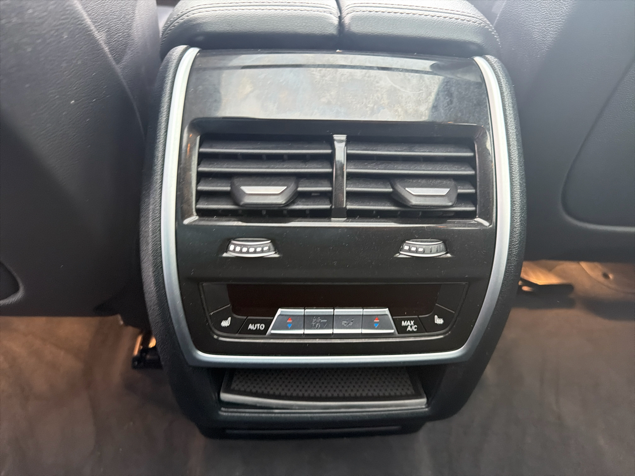 BMW X5 xDrive40i Sports Activity Vehicle 2023