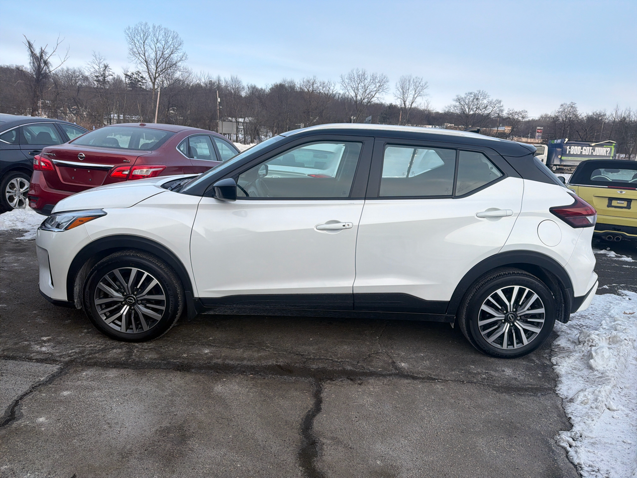 Nissan Kicks SV FWD 2024