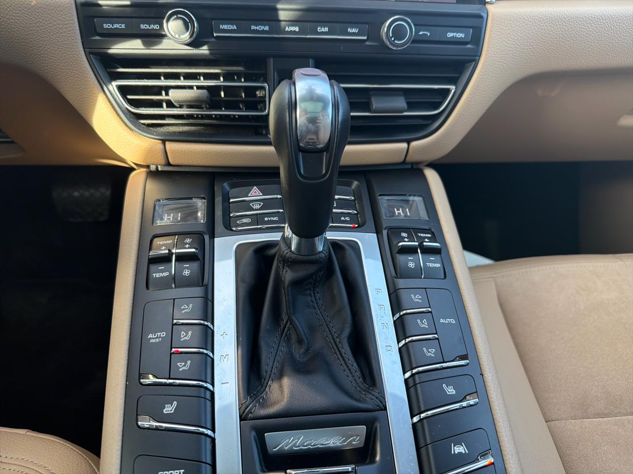 Porsche Macan AWD 2020