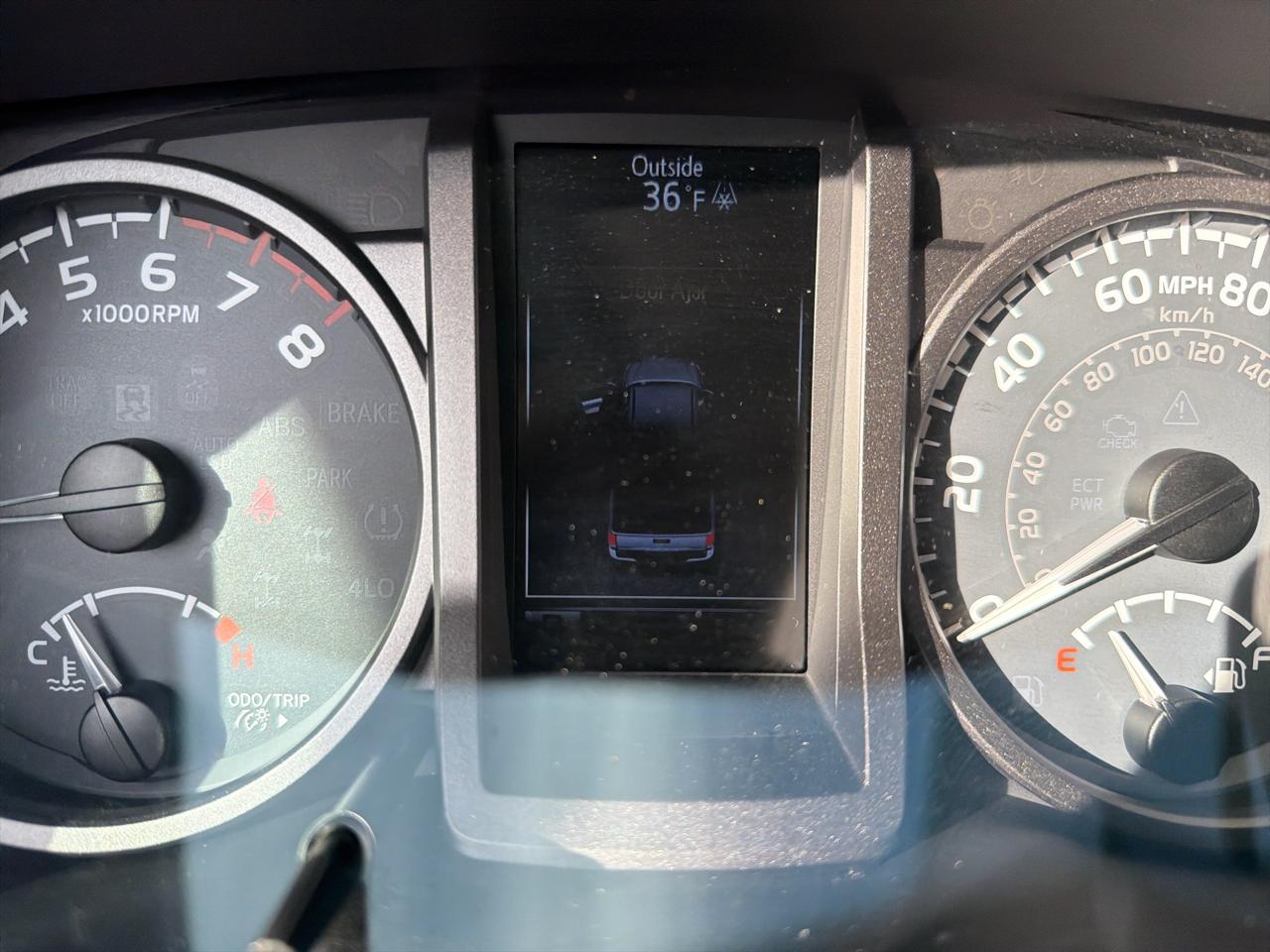 Toyota Tacoma TRD Sport Double Cab 5' Bed V6 4x4 MT (Natl) 2017