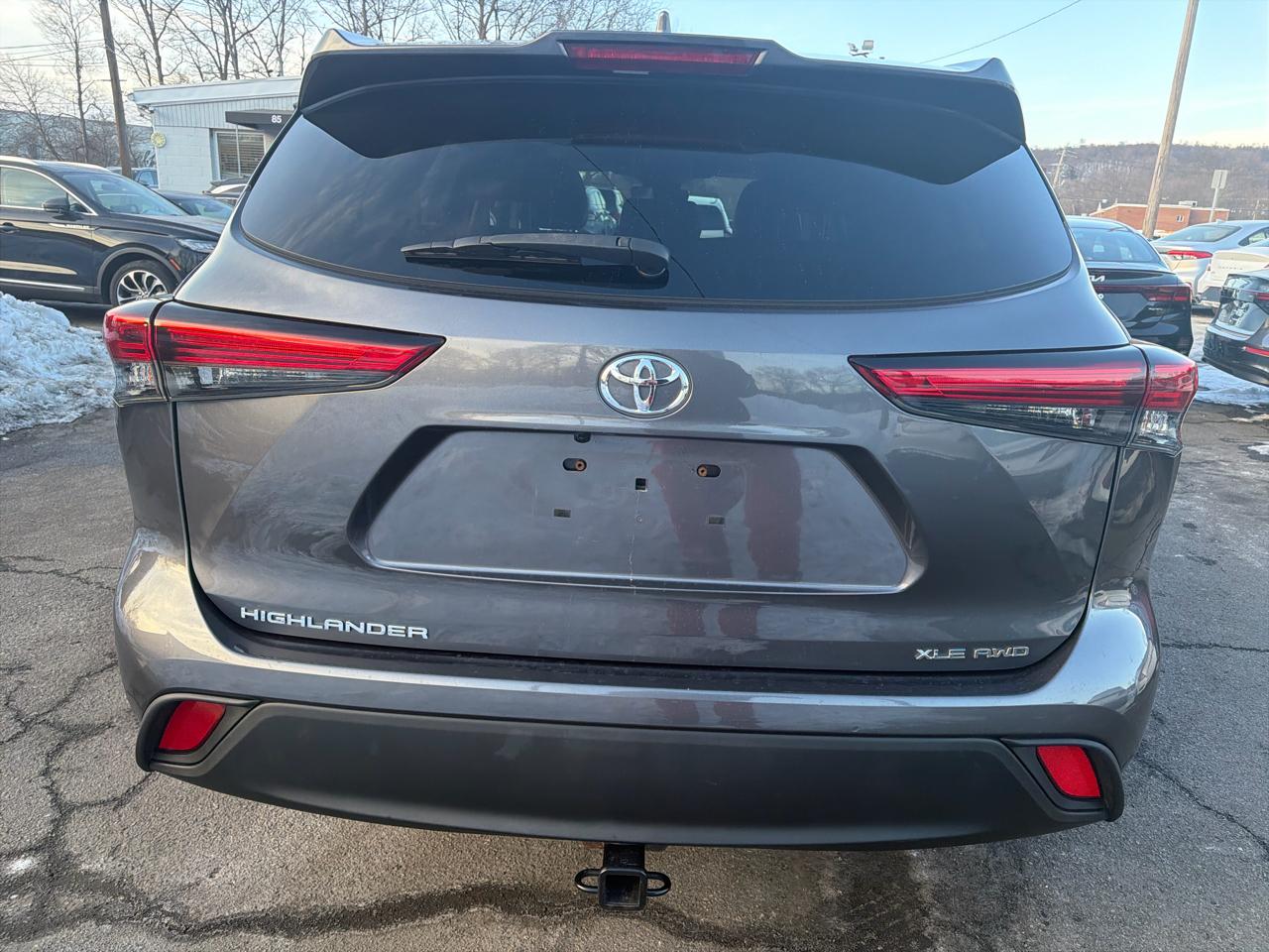 Toyota Highlander XLE AWD (Natl) 2022
