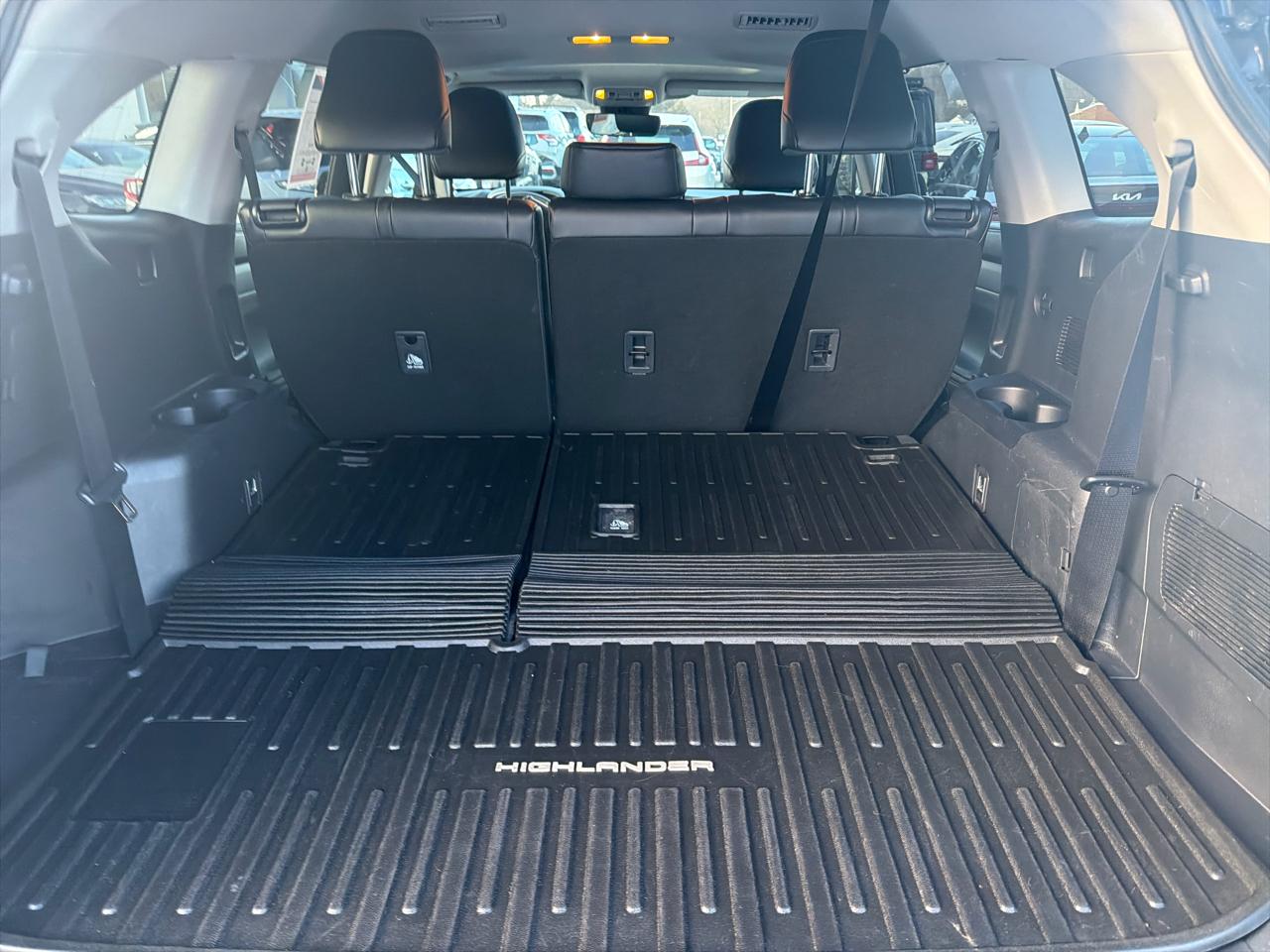 Toyota Highlander XLE AWD (Natl) 2022