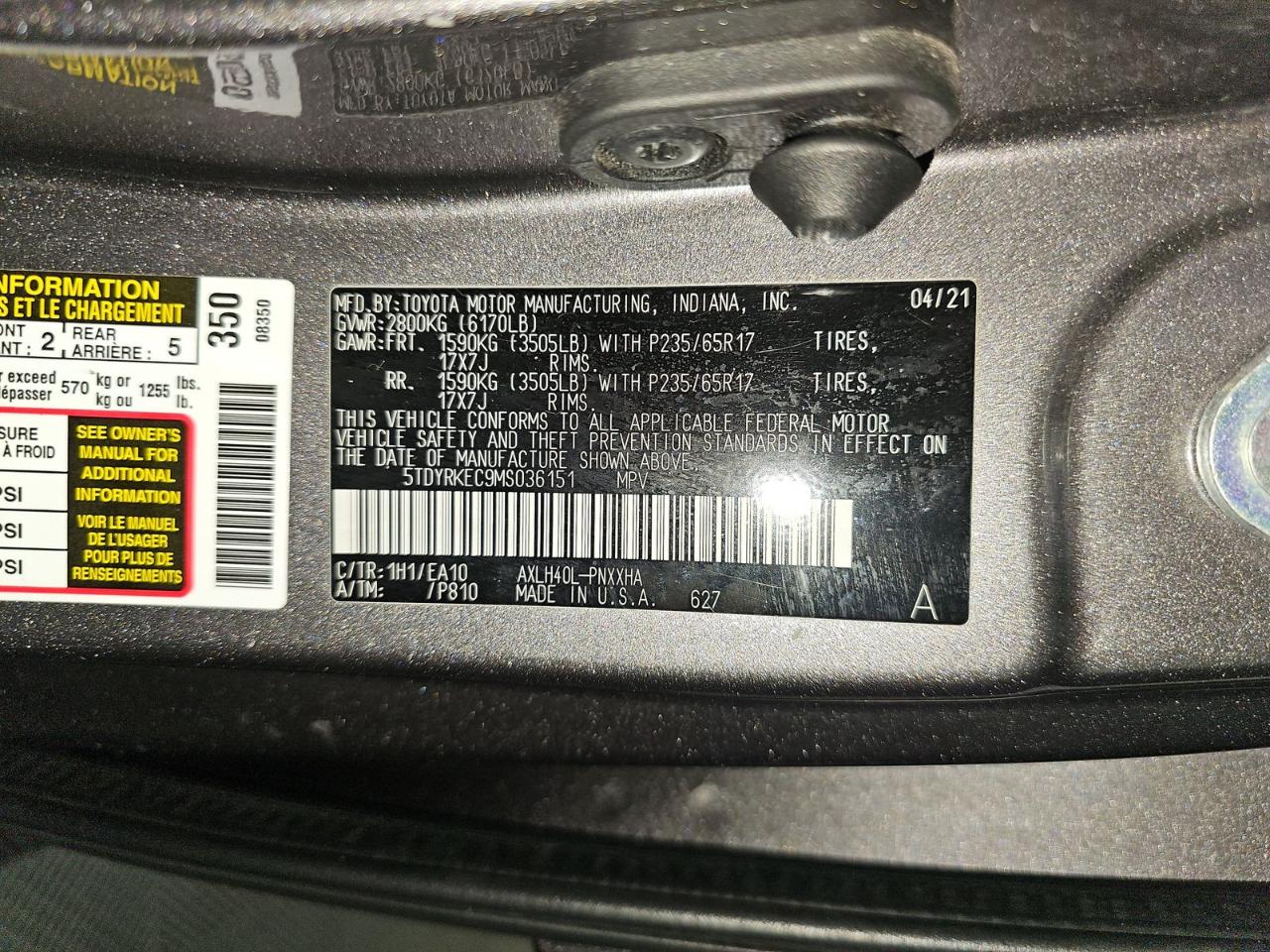Toyota Sienna XLE FWD 8-Passenger (Natl) 2021