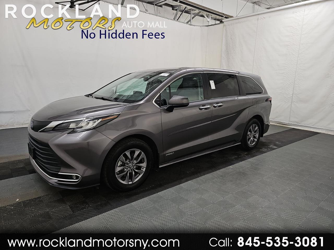 Toyota Sienna XLE FWD 8-Passenger (Natl) 2021