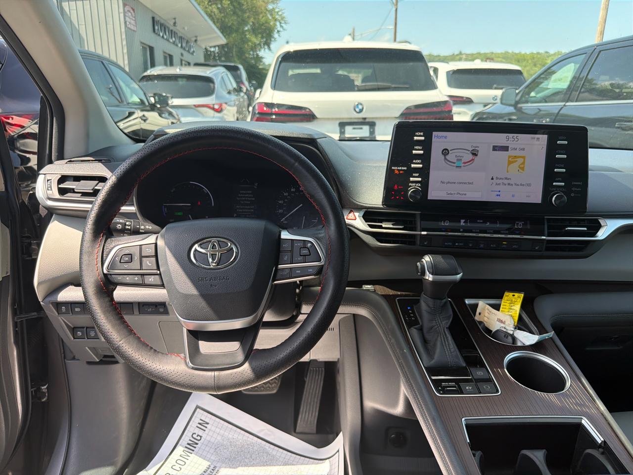 Toyota Sienna XLE FWD 7-Passenger (Natl) 2021