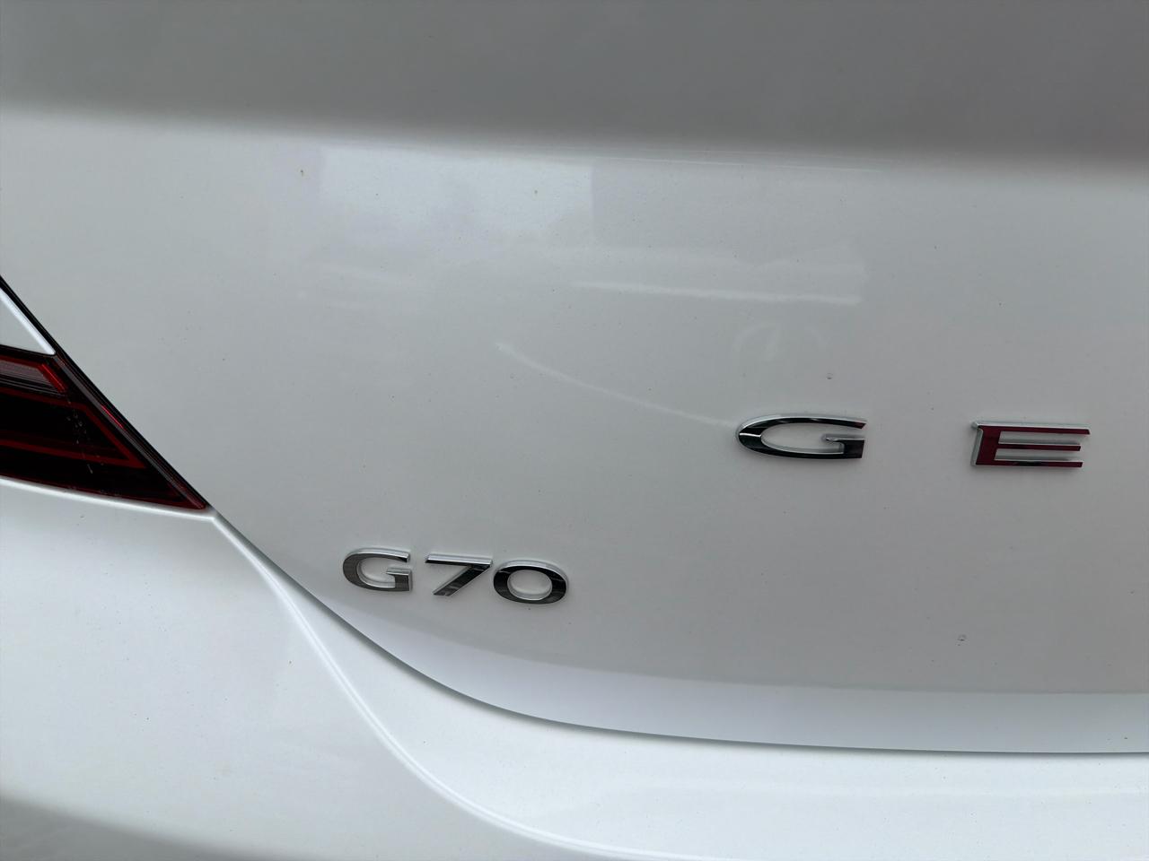 Genesis G70  2025