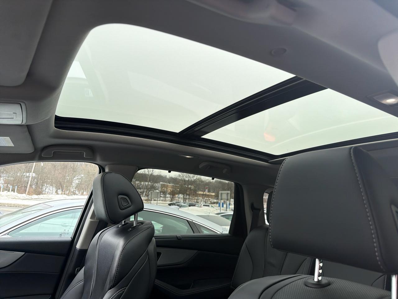 Acura MDX SH-AWD w/Technology Package 2023