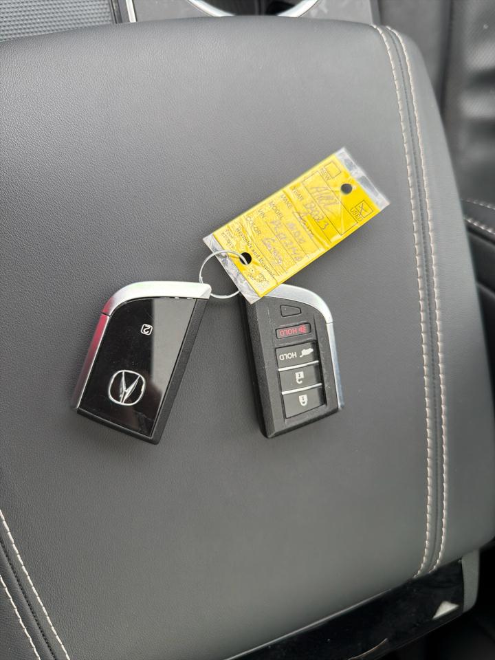 Acura MDX SH-AWD w/Technology Package 2023