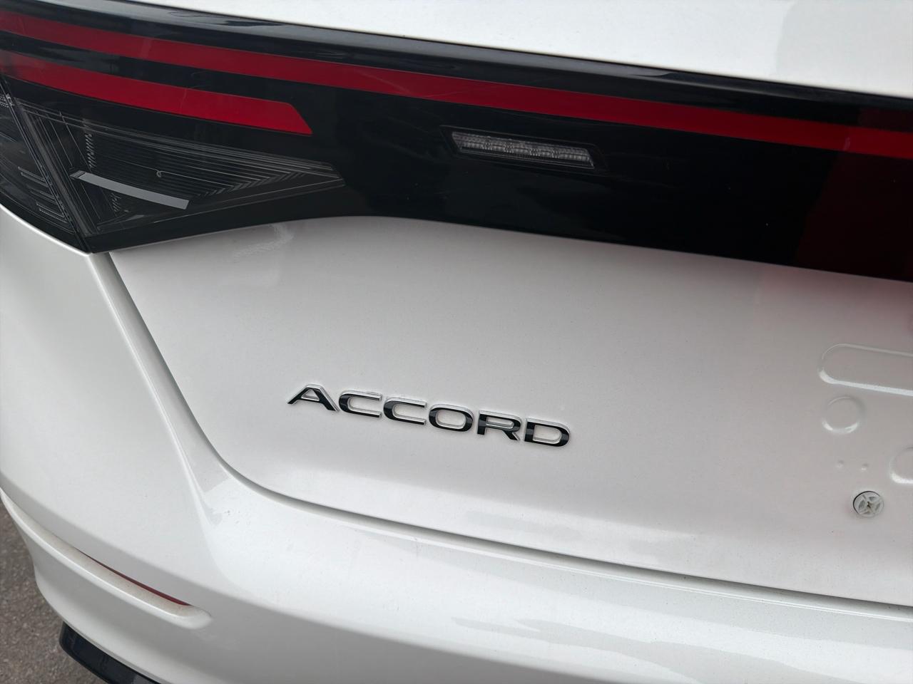 Honda Accord Hybrid Sport-L Sedan 2024