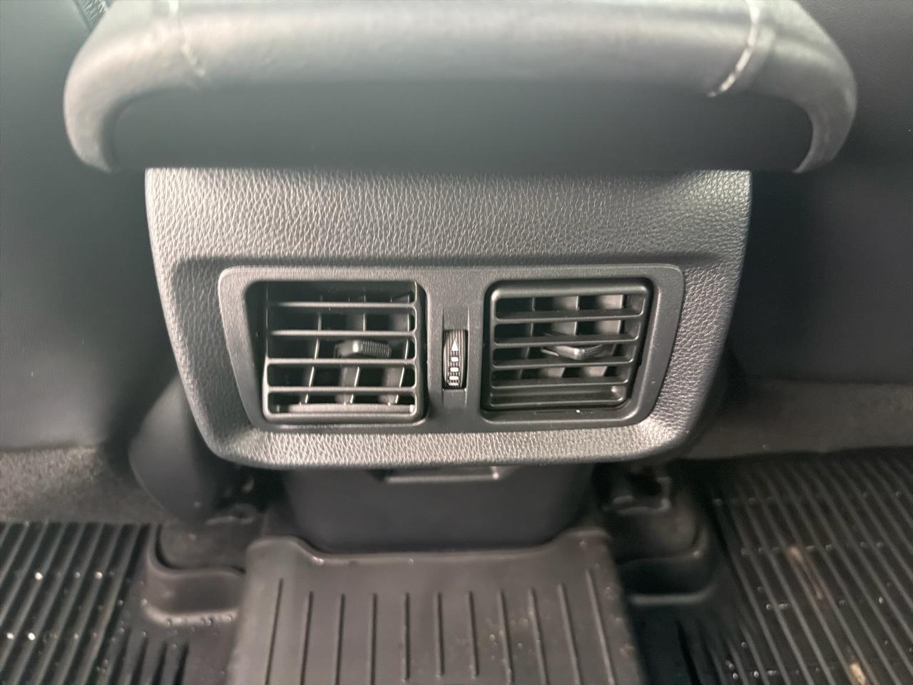 Toyota Venza Limited AWD (Natl) 2022