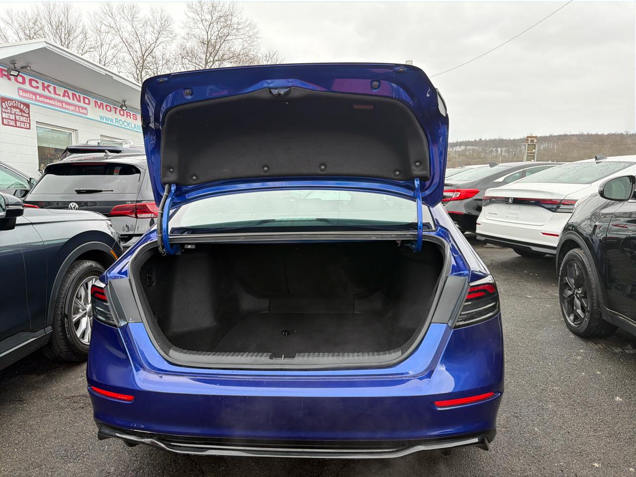 Honda Accord Hybrid Sport-L Sedan 2023