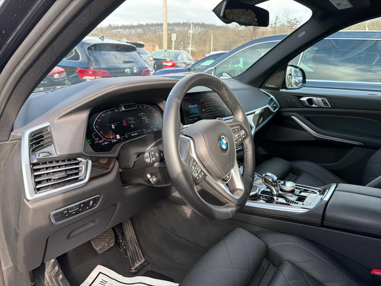 BMW X5 xDrive40i Sports Activity Vehicle 2023