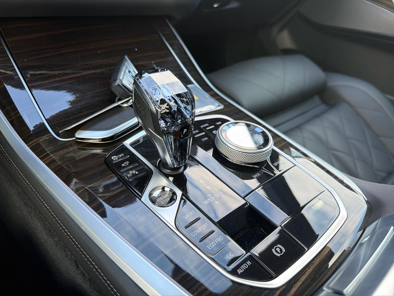 BMW X5 xDrive40i Sports Activity Vehicle 2023