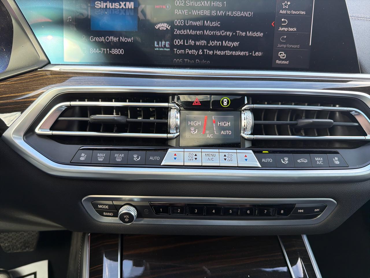 BMW X5 xDrive40i Sports Activity Vehicle 2023