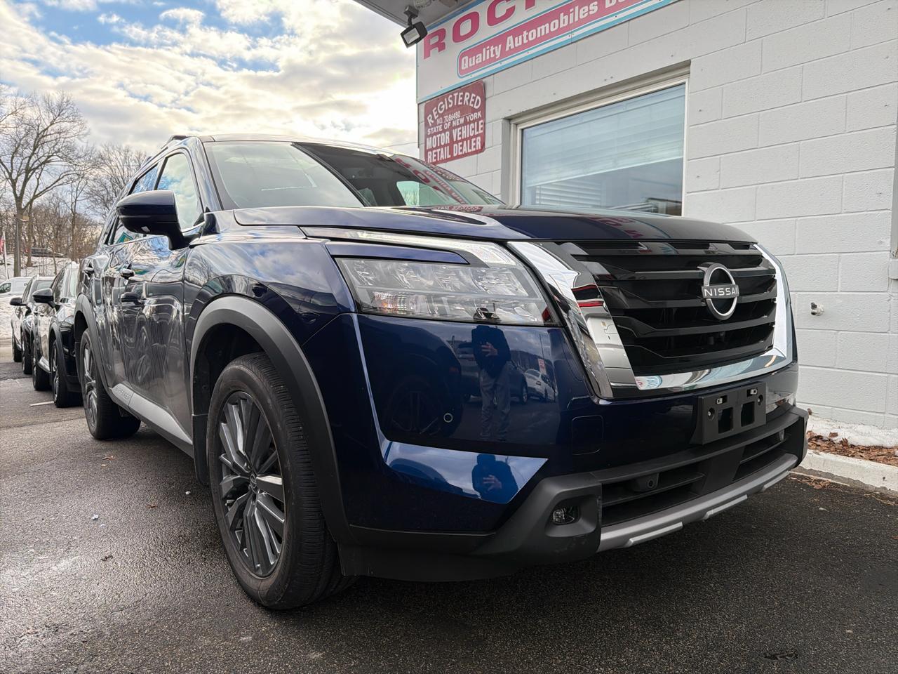 Nissan Pathfinder SL 4WD 2025