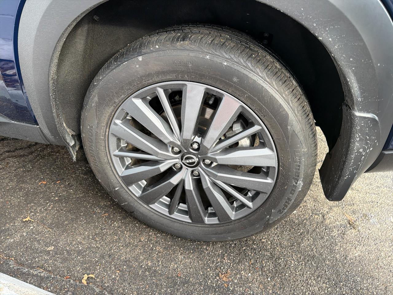 Nissan Pathfinder SL 4WD 2025