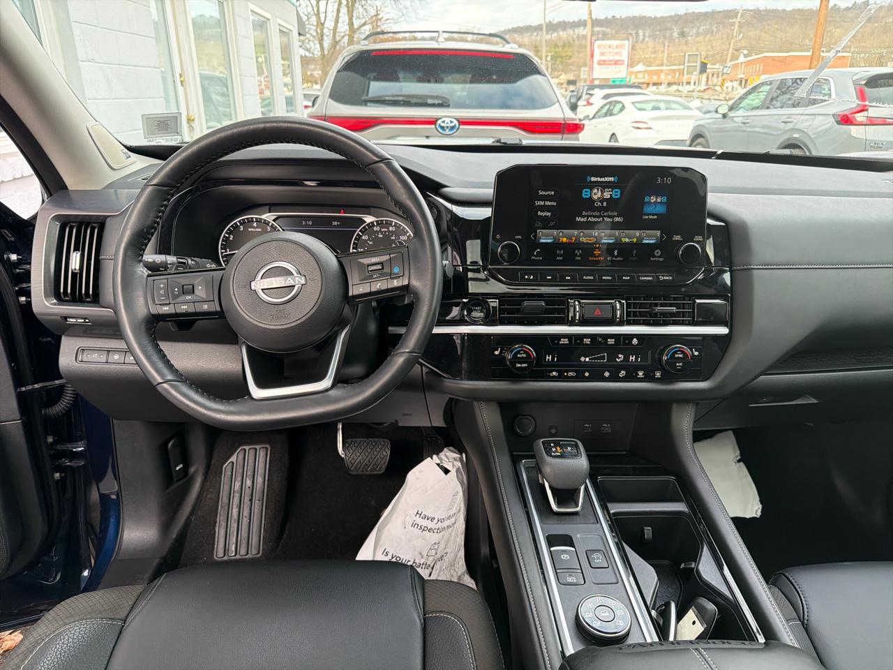 Nissan Pathfinder SL 4WD 2025