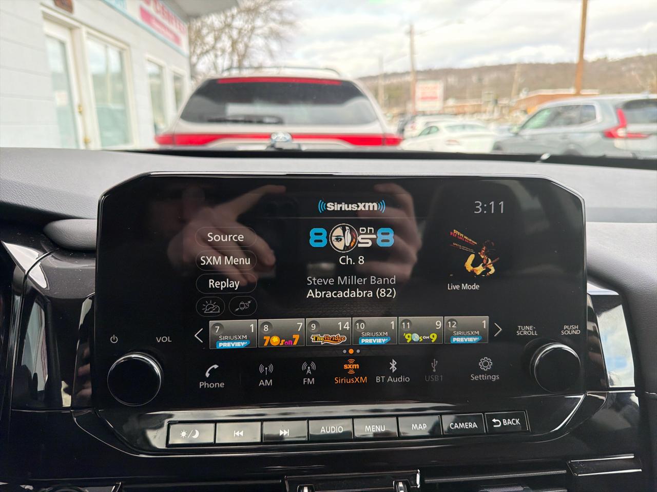 Nissan Pathfinder SL 4WD 2025