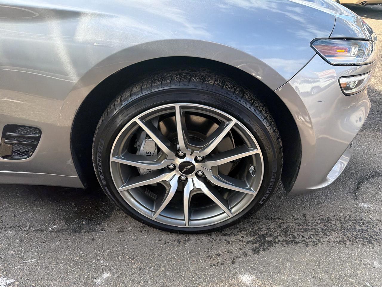 Genesis G70 2.5T AWD 2024