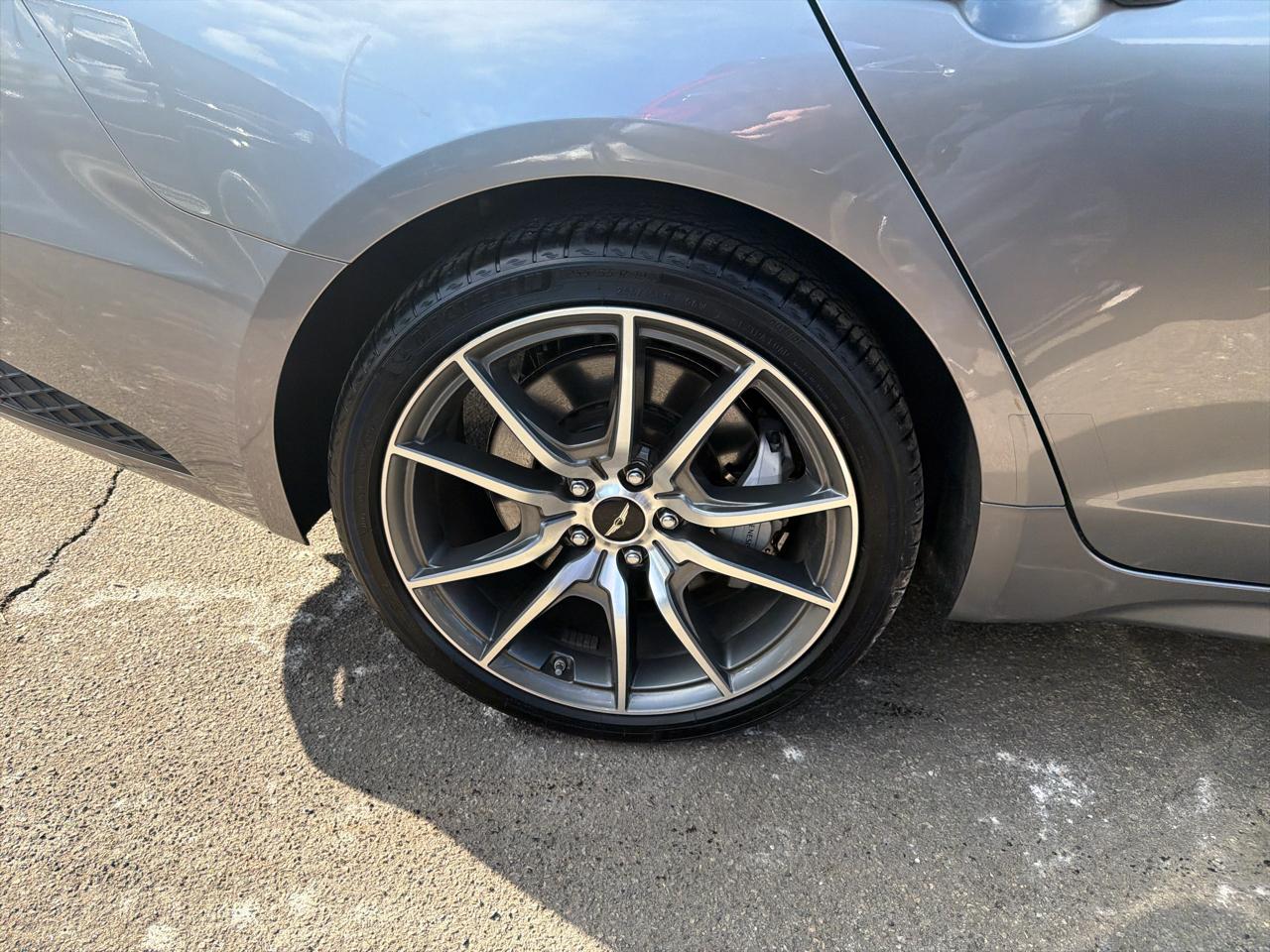 Genesis G70 2.5T AWD 2024