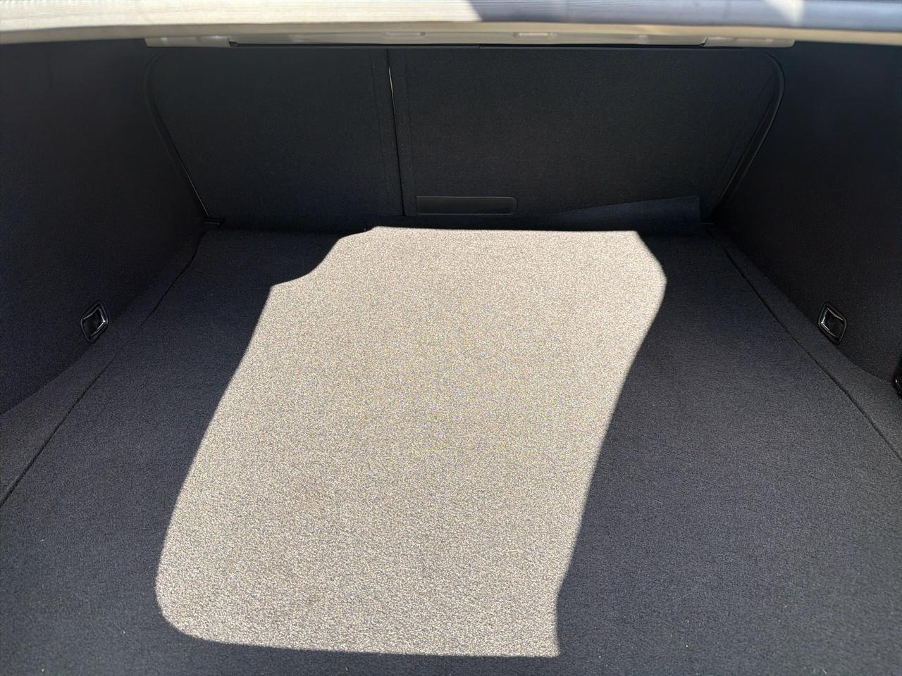 Genesis G70 2.5T AWD 2024