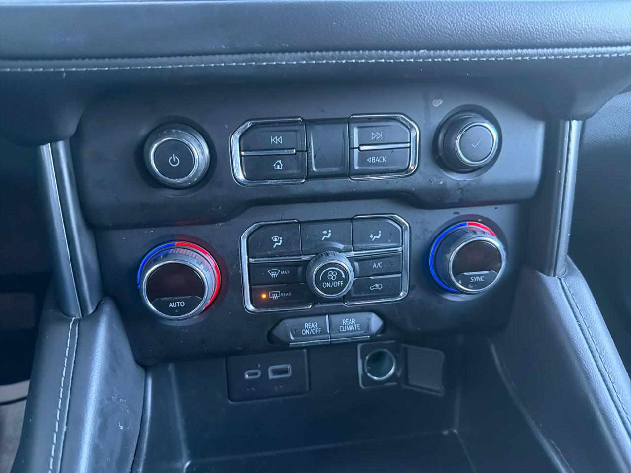 Chevrolet Tahoe 4WD 4dr LS 2021