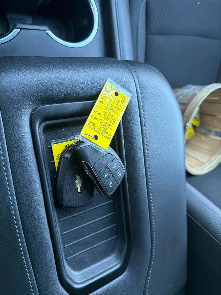 Chevrolet Tahoe 4WD 4dr LS 2021