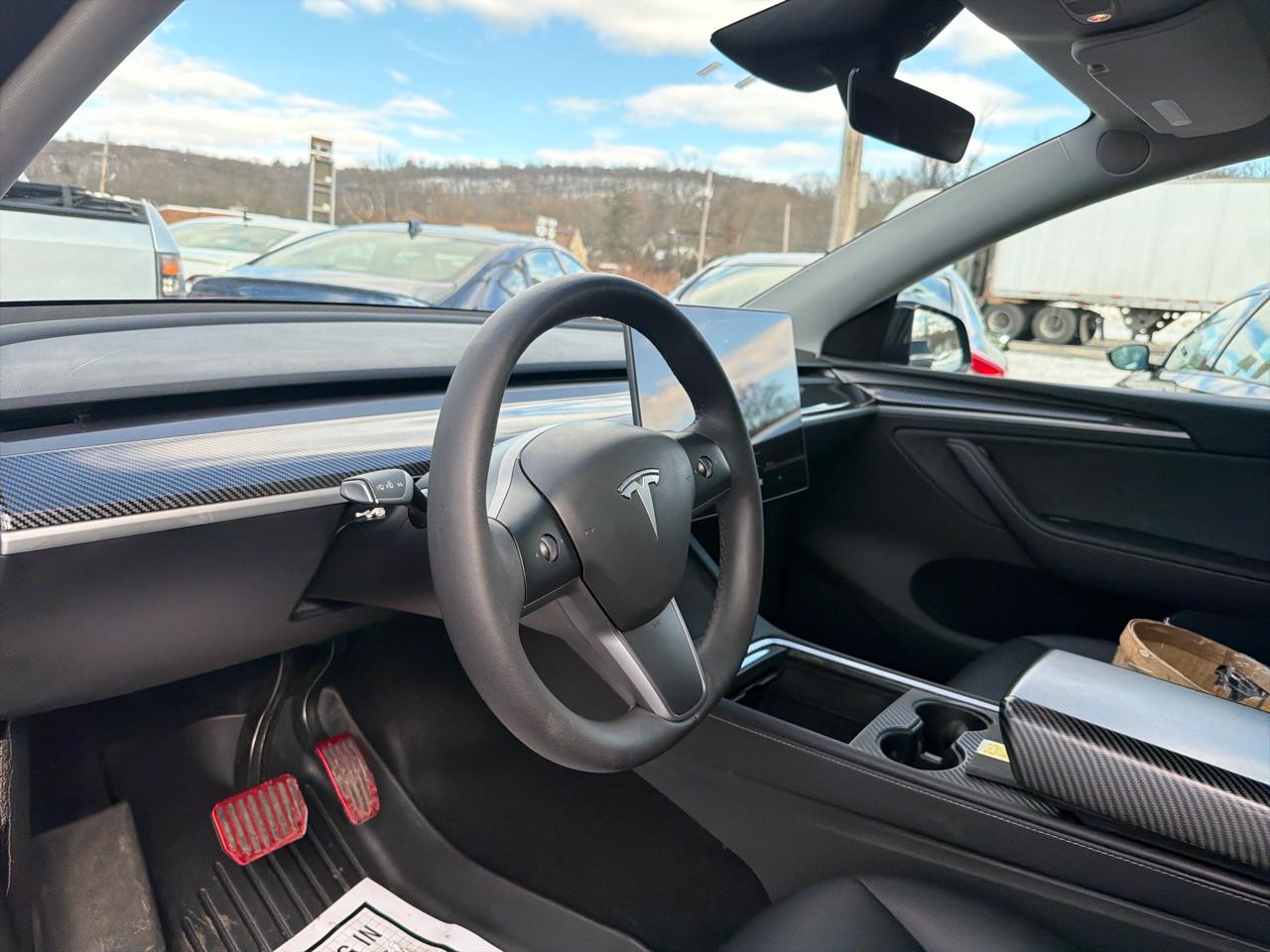 Tesla Model Y Long Range AWD 2024