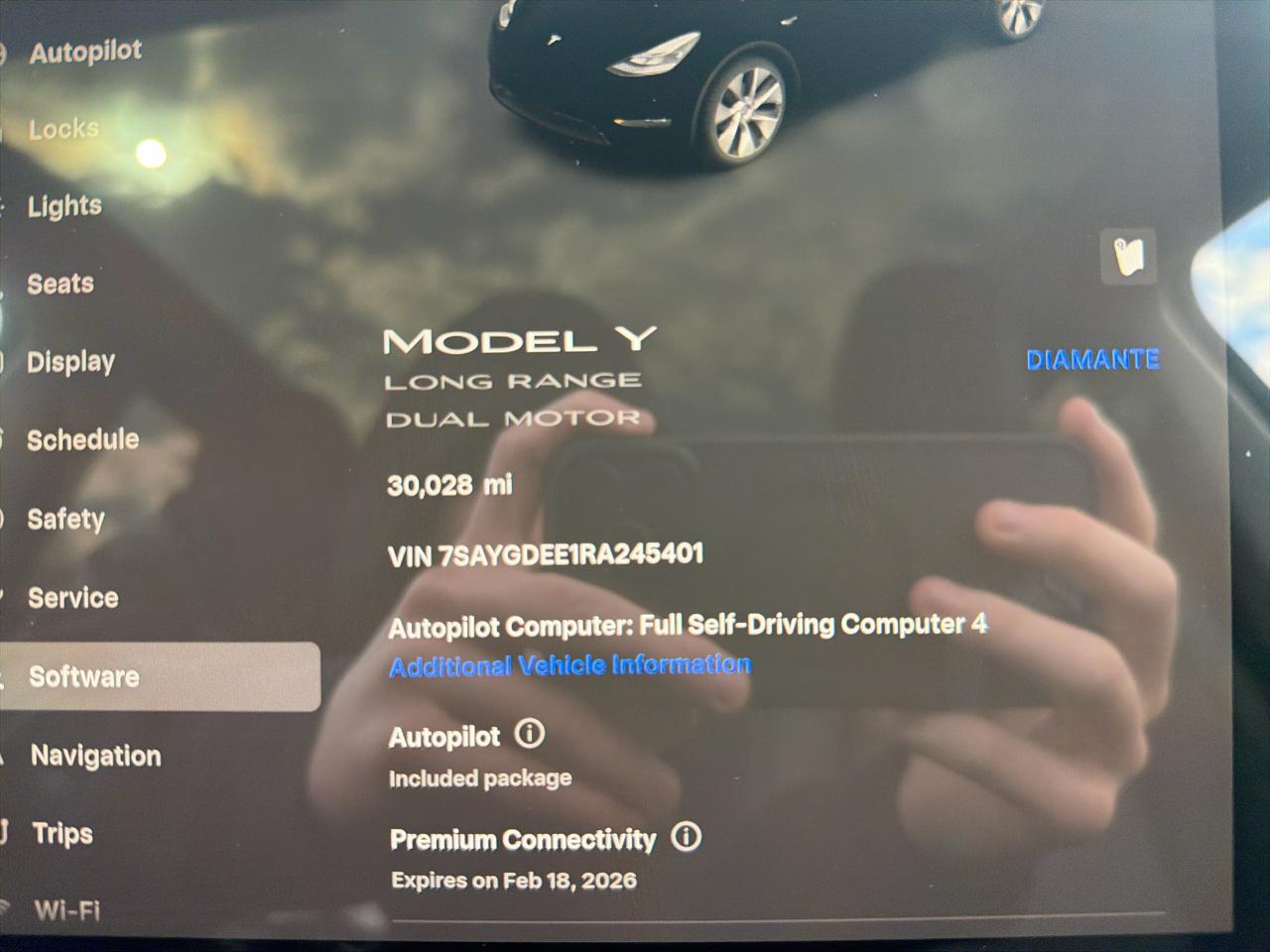 Tesla Model Y Long Range AWD 2024
