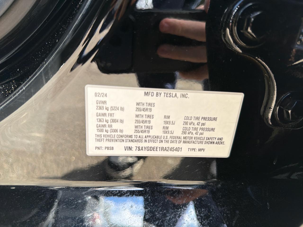 Tesla Model Y Long Range AWD 2024