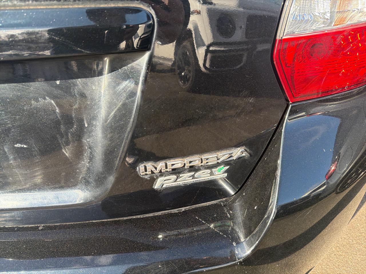 Subaru Impreza Wagon 5dr CVT 2.0i Premium 2015