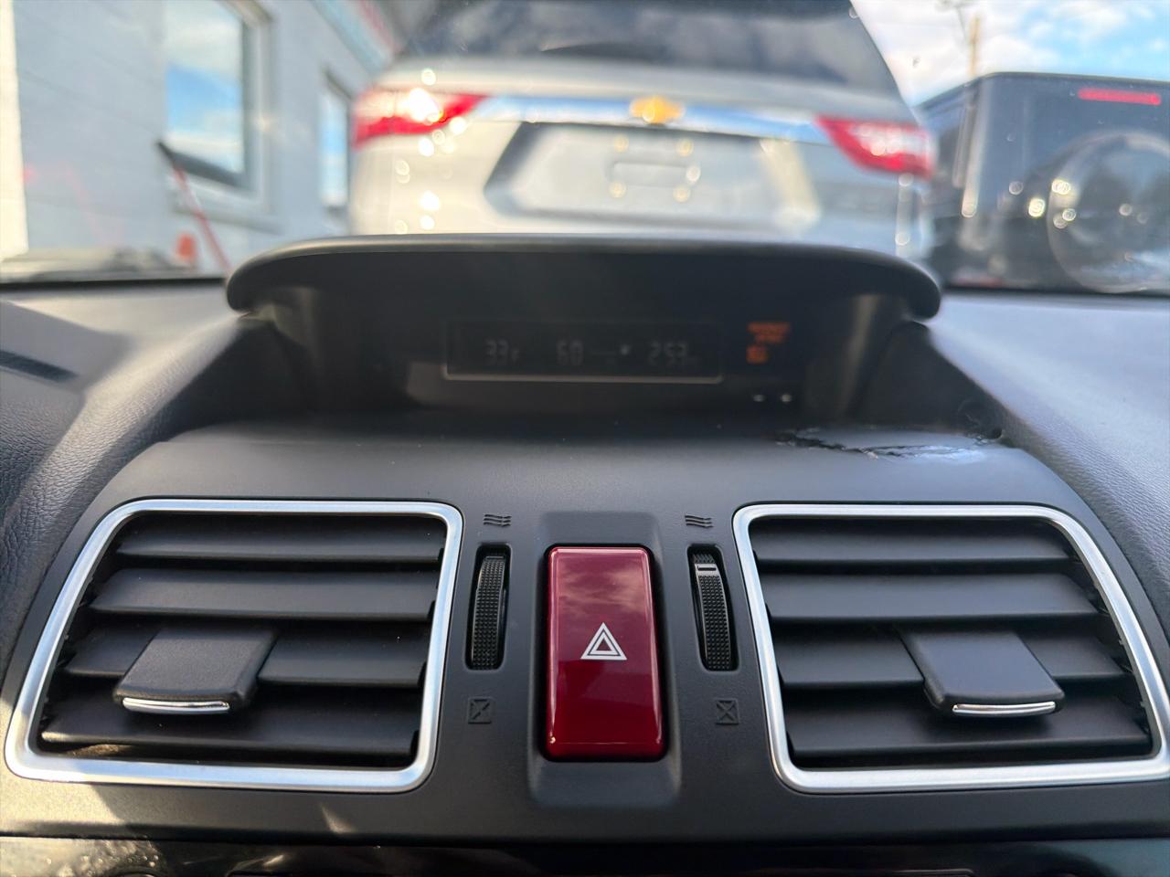 Subaru Impreza Wagon 5dr CVT 2.0i Premium 2015