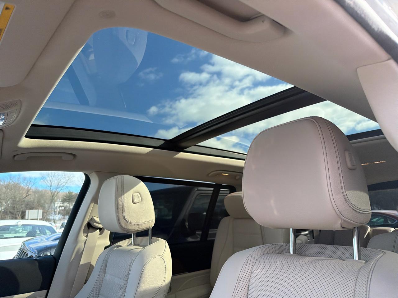 Mercedes-Benz GLS GLS 450 4MATIC SUV 2022