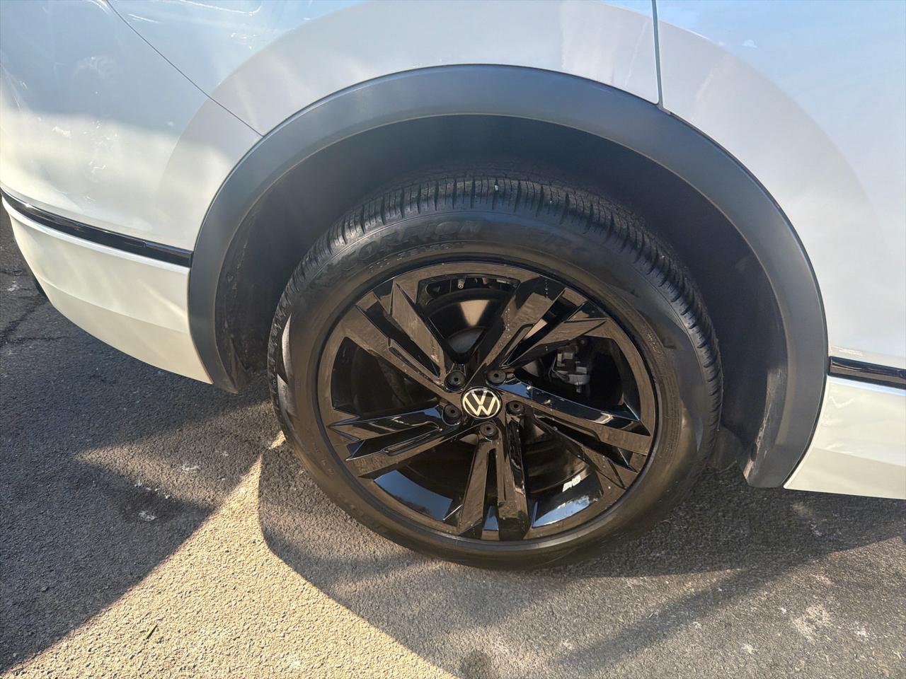 Volkswagen Tiguan 2.0T SE R-Line Black 4MOTION 2023