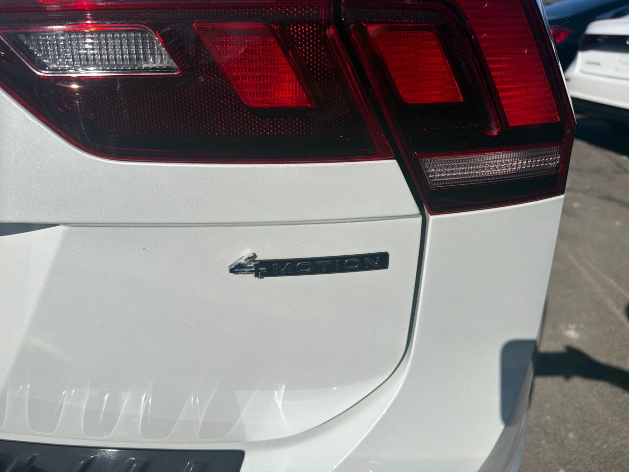 Volkswagen Tiguan 2.0T SE R-Line Black 4MOTION 2023