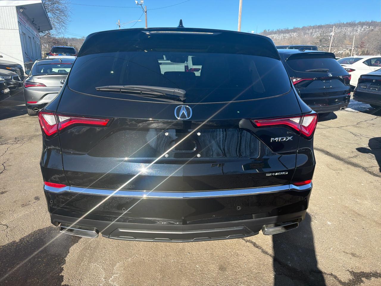 Acura MDX SH-AWD w/Technology Package 2023
