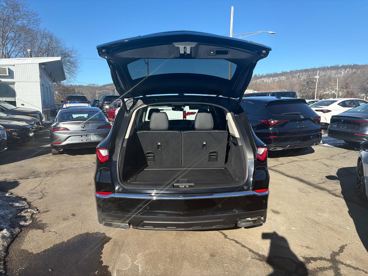 Acura MDX SH-AWD w/Technology Package 2023