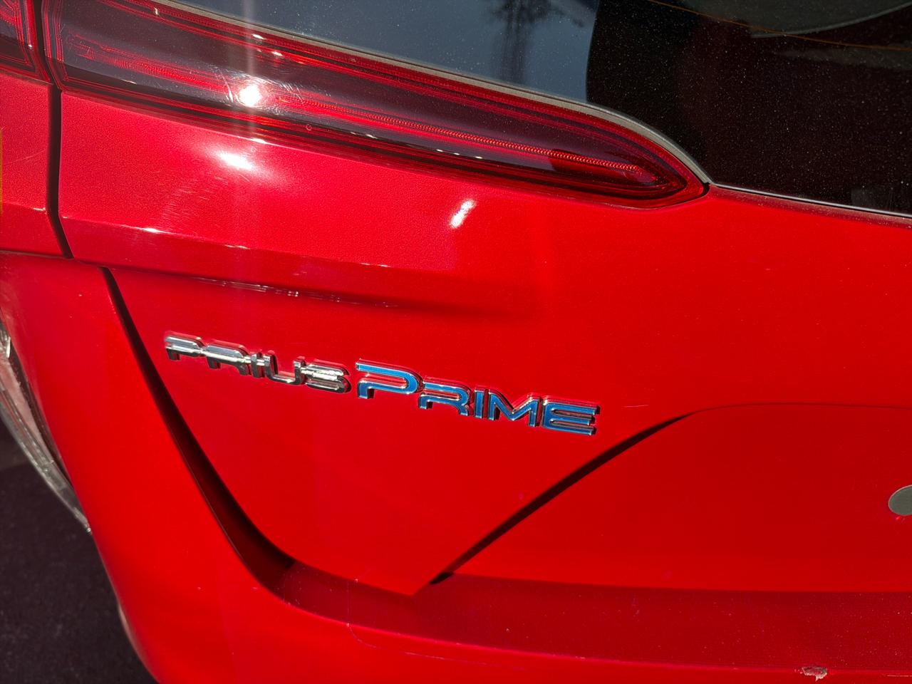 Toyota Prius Prime Limited (Natl) 2020