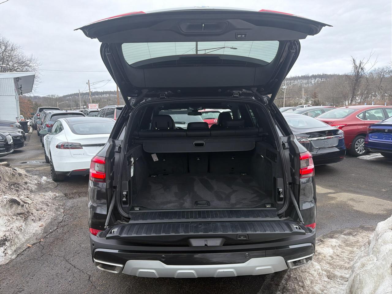 BMW X5 xDrive40i Sports Activity Vehicle 2023