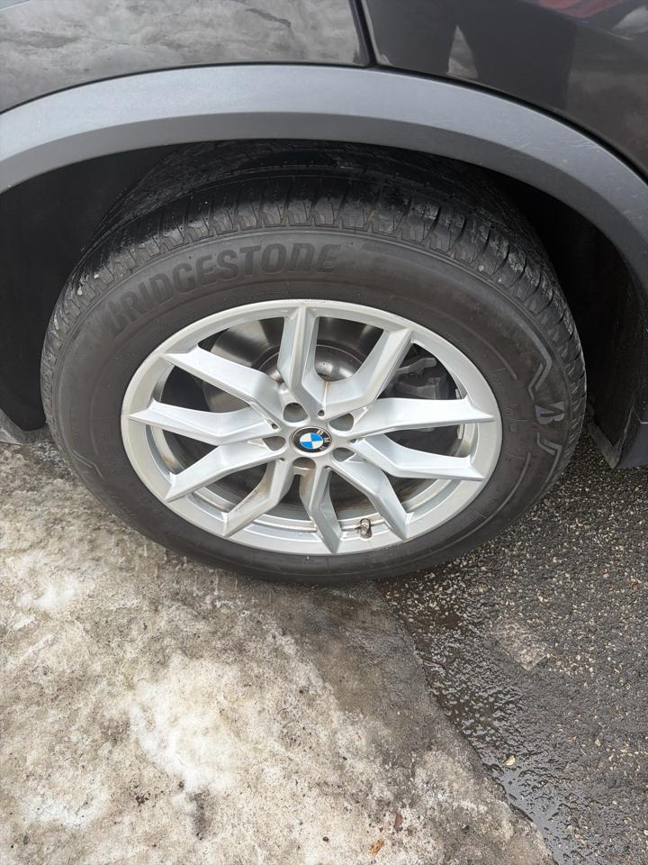 BMW X5 xDrive40i Sports Activity Vehicle 2023